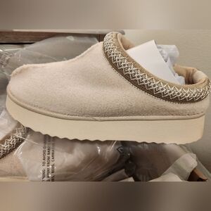 MIA Beige Ankle Booties